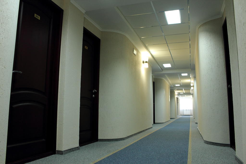 Nadzeya Hotel Gomel Extérieur photo