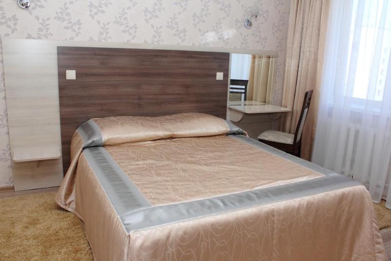 Nadzeya Hotel Gomel Extérieur photo